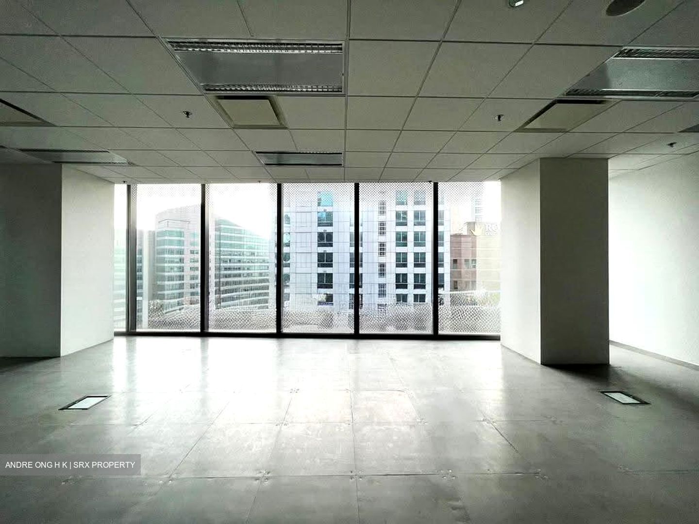 One Raffles Place (D1), Office #638095321